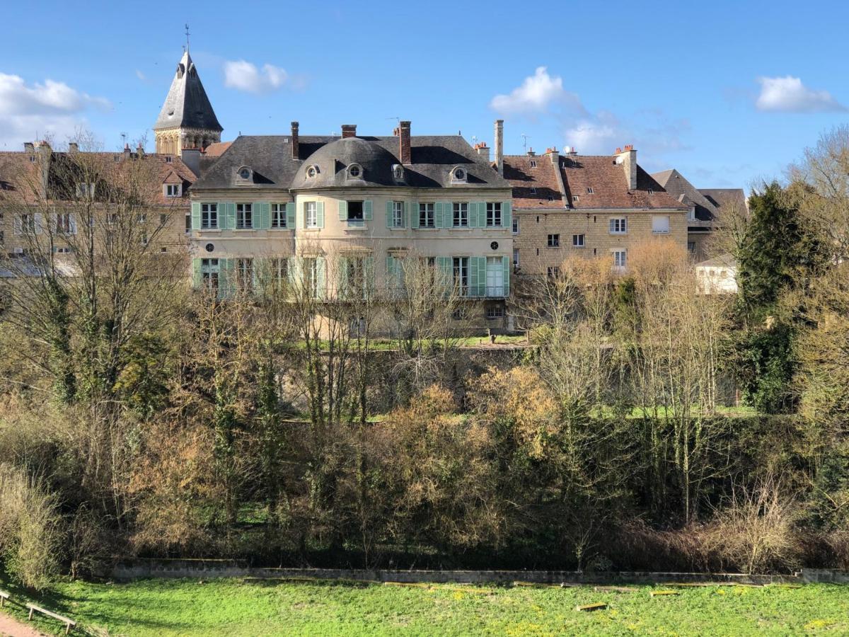 Castel Saint-Leonard Bed & Breakfast Falaise  Exterior photo